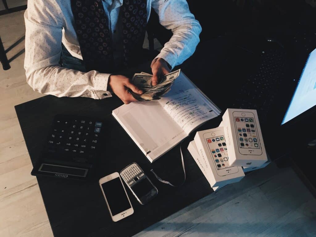 Explore the administrative coordinator job description template and hire the right candidate for your team.