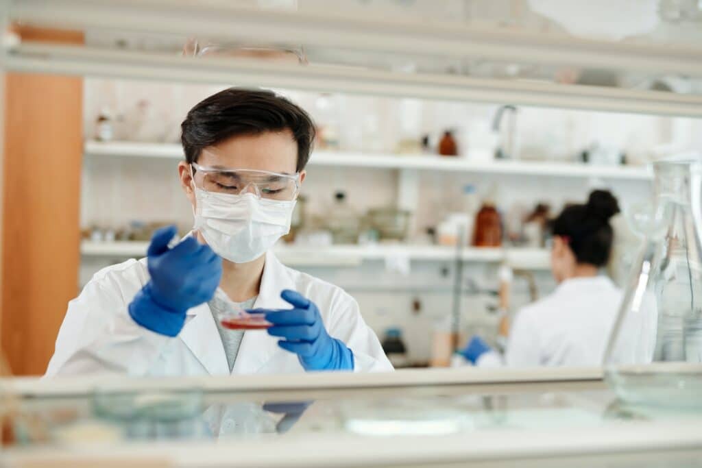 Explore the clinical research associate job description template and hire the right candidate for your team.
