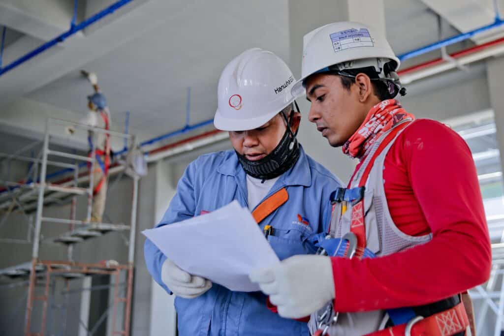 Explore the construction superintendent job description template and hire the right candidate for your team.