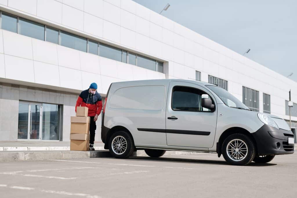 Explore the Delivery Driver job description template and hire the right candidate for your team.