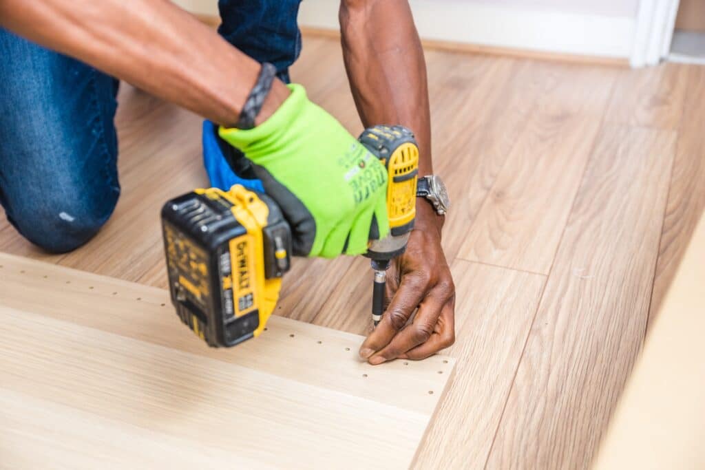 How to hire a carpenter