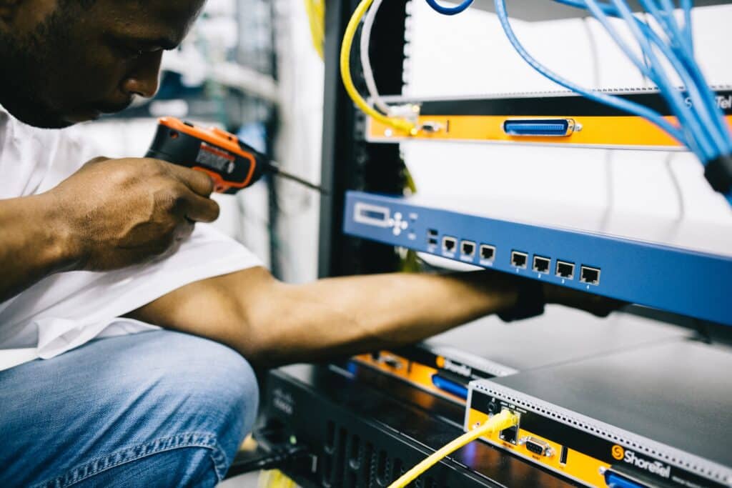 Explore the maintenance worker job description template and hire the right candidate for your team.