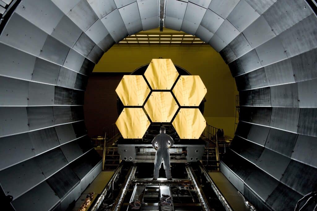 Explore the mechanical engineer job description template and hire the right candidate for your team.