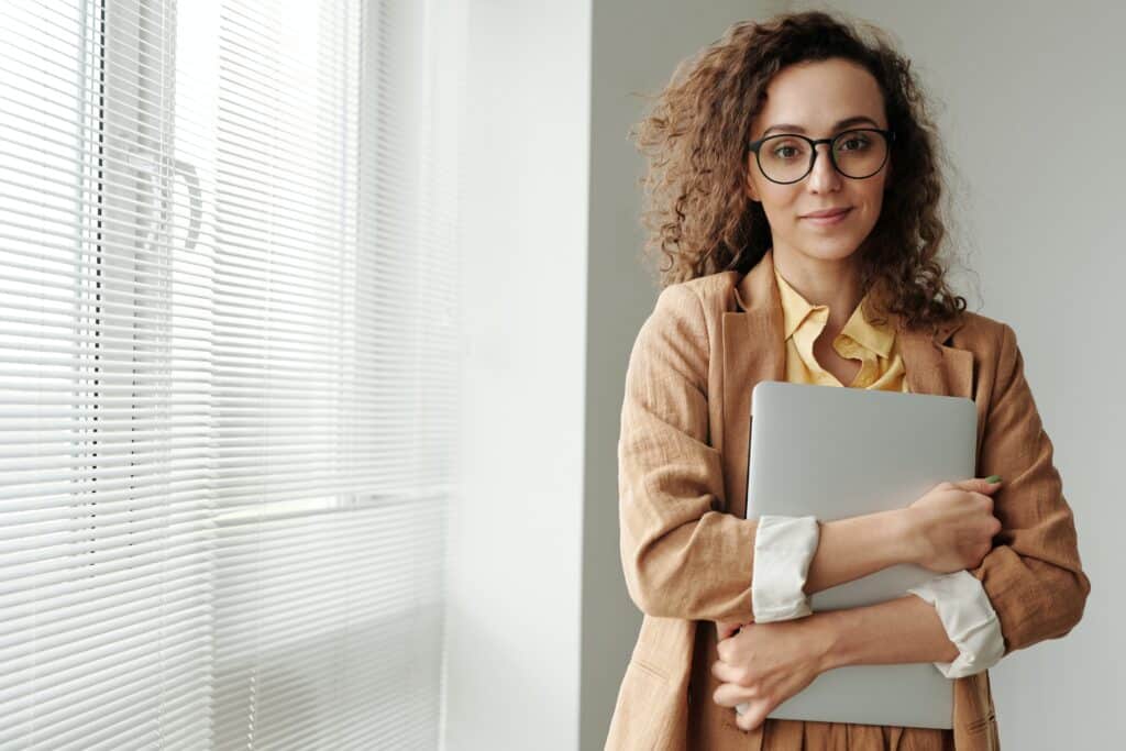 Explore the office manager job description template and hire the right candidate for your team.