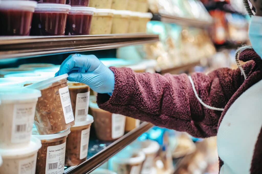Explore the retail buyer job description template and hire the right candidate for your team.